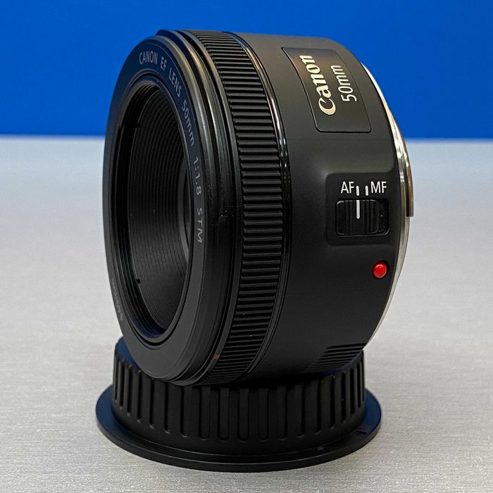 Canon EF 50mm f/1.8 STM