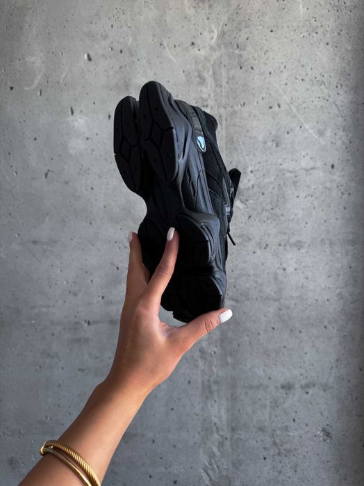 Buty New Balance 9060 Total Black
