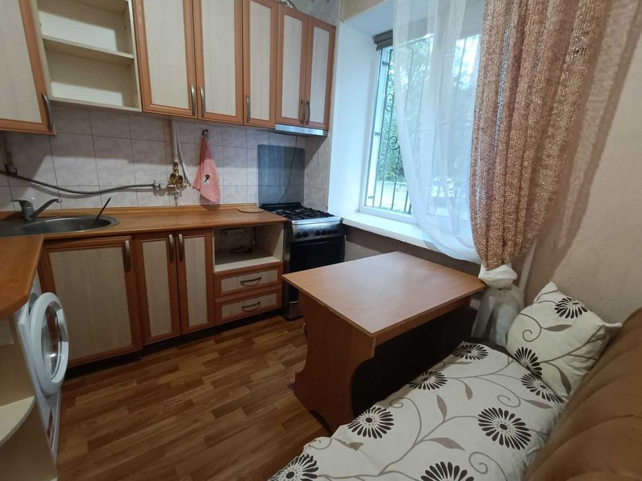 Поділ, 1к квартира для молоді. Затишна та чиста!