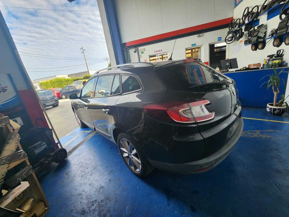 Renault Megane III Break Sport Tourer 1.5 DCI ás peças.