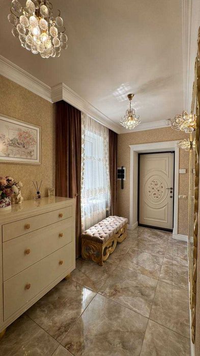Продаж елітного будинку р-н Бобровиці