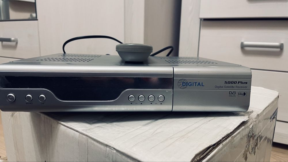 Супутниковий ресівер Digital