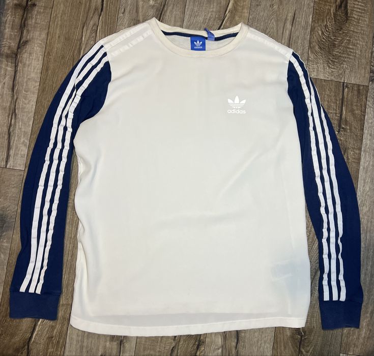 Лот вещей Lyle Scott Lonsdale Adidas Pit Bull Germany Levis