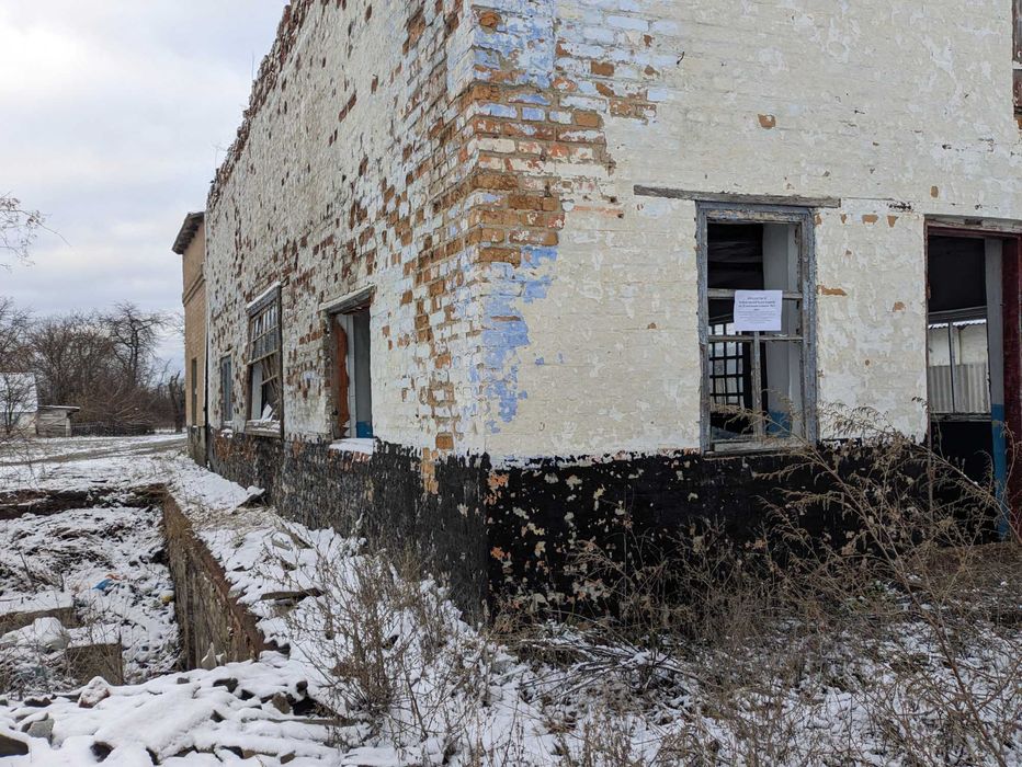 Нежитлова будівля вагової будки буряків "Ц". Загальна площа 94.1.