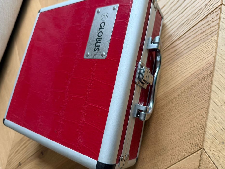 Elektrostymulator GLOBUS Activa 700