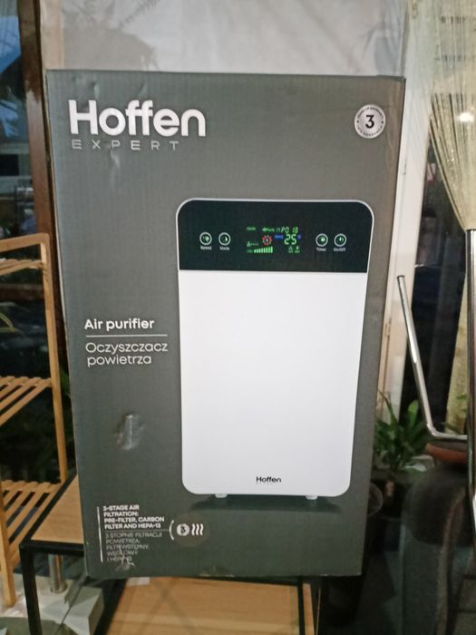 Oczyszcza  powietrze nowy