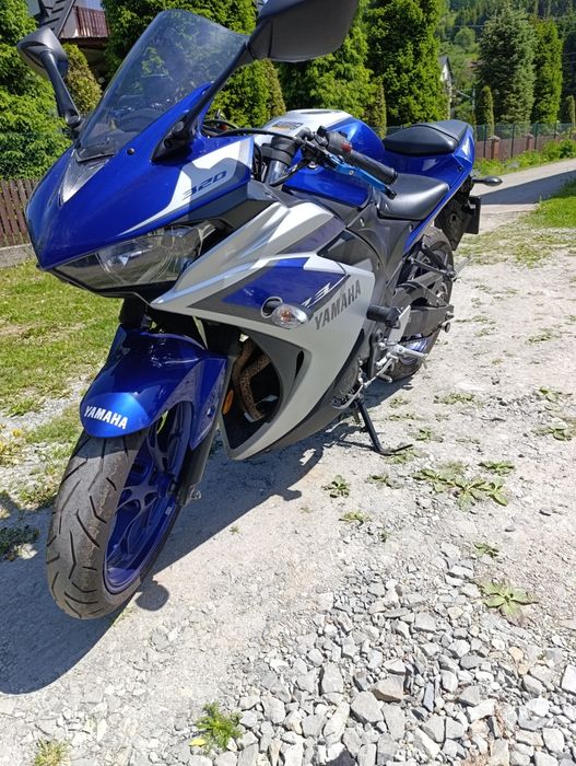 Yamaha YZF R3 2015