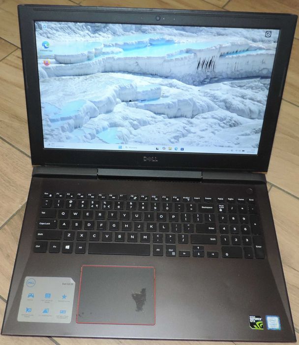 Dell Inspiron G5 5587 i7 16GB SSD GTX1050Ti Gaming