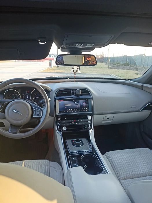 Jaguar XE Jaguar XE 2.0 Diesel 2016 Automat