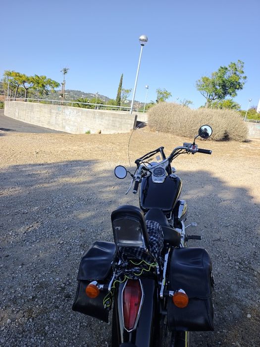 Honda shadow  VT750