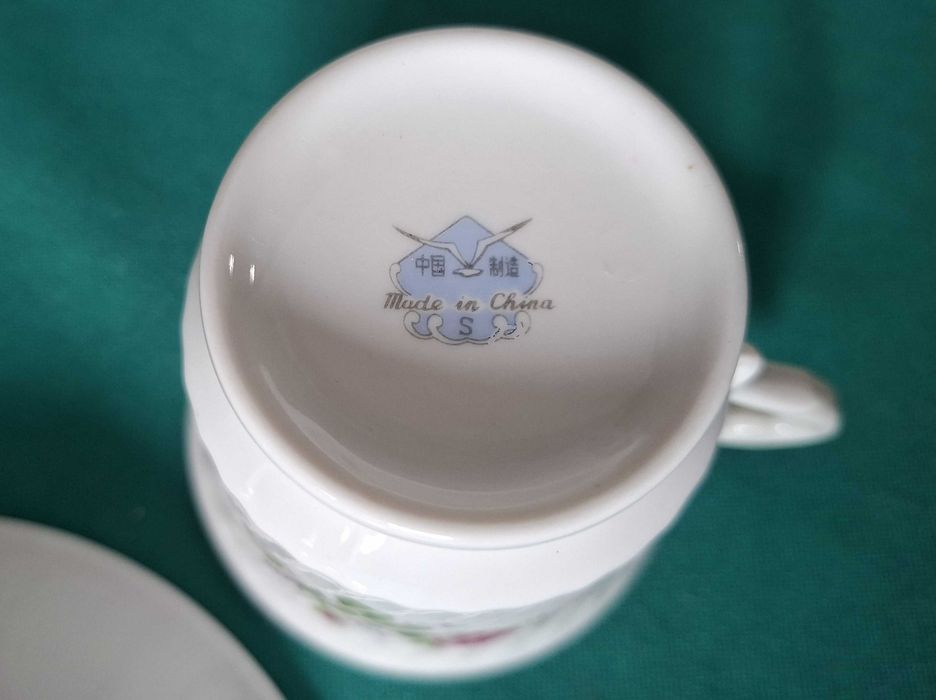 Chávena de Chá oriental antiga, com rosas