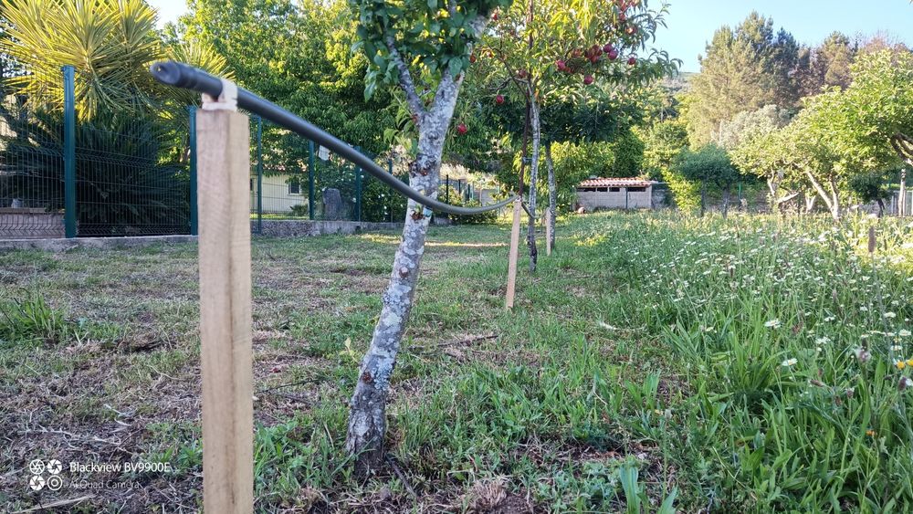 Estacamento para sistema rega