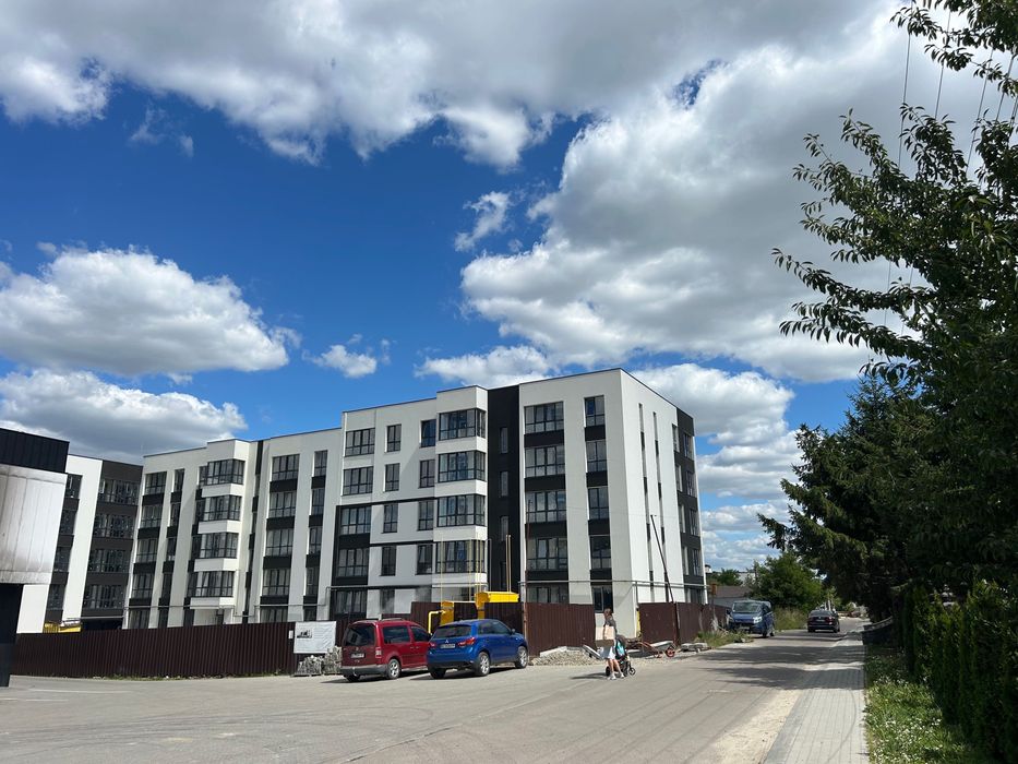 Продаж 1к кварт на 4-му пов. пл. 52 м2 в новобуд Солонка, вул Рубчака