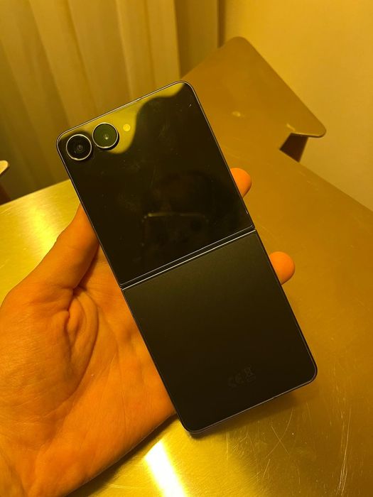 Samsung Galaxy Z Flip 7 256gb