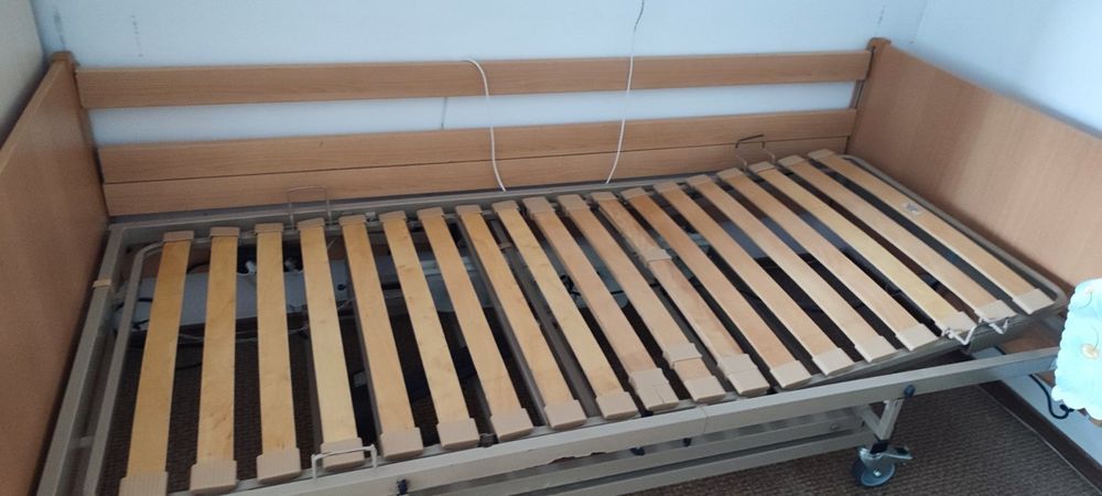 Продам кровать для лежачих больных