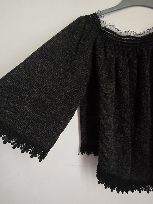 Camisola cinzenta escura