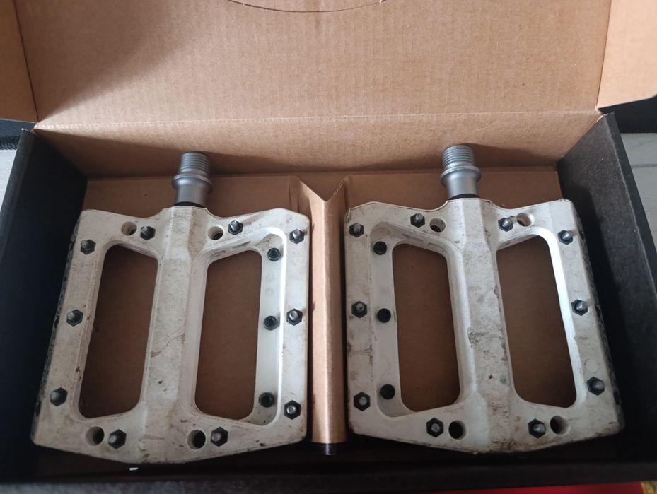 Велозапчасти Shimano, fireeye, Dartmoor, race face, reverse