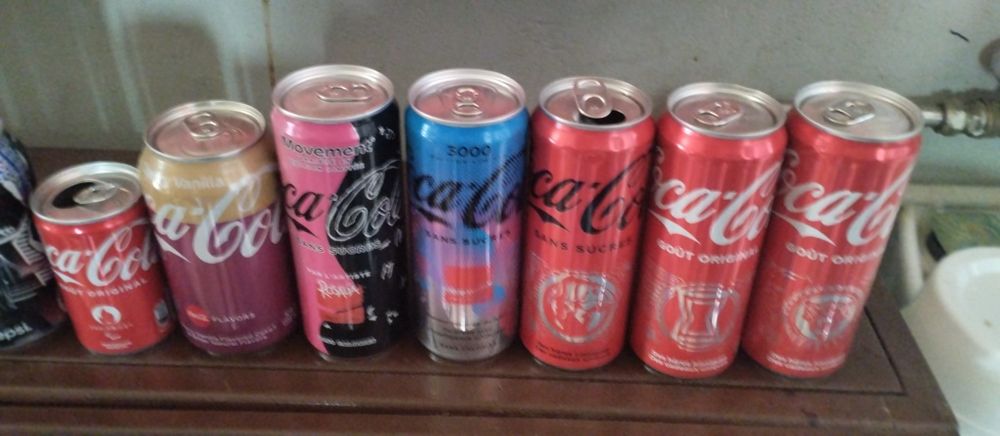 Latas coleção de alumínio coca cola e outras . França.