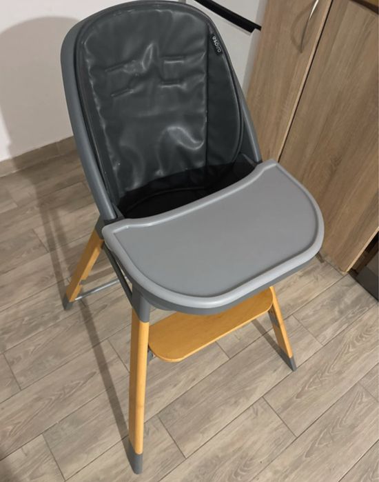 Krzesełko do karmienia