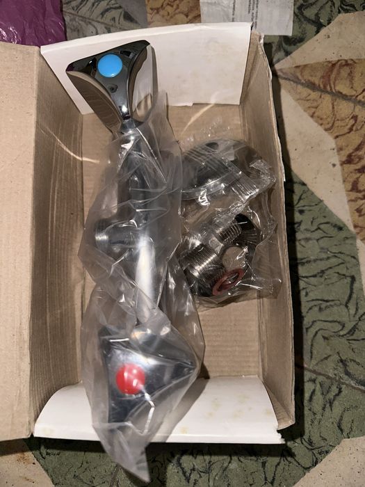 Torneira Bi comando nova