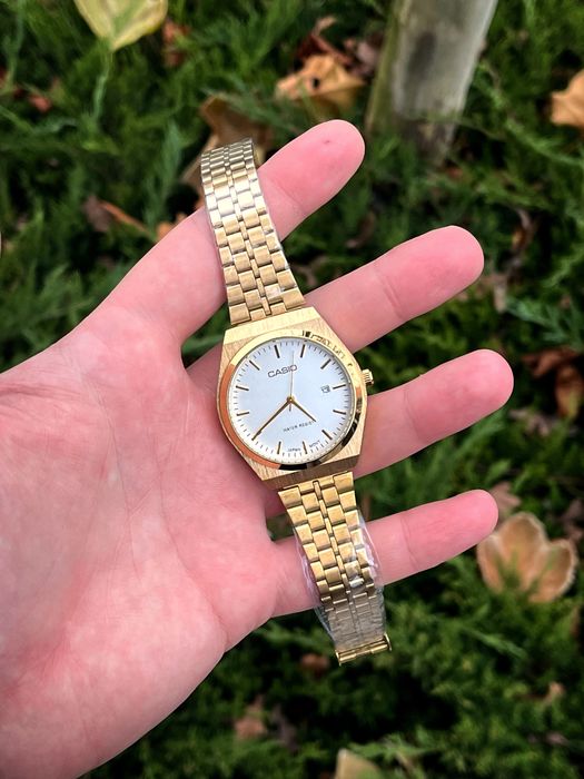 Чоловічий наручнний годиник Casio