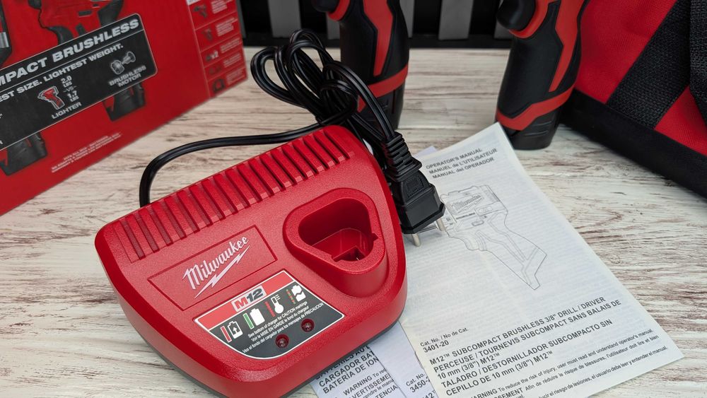 Набір Milwaukee M12 3494-22 Шуруповерт 3401-20 Імпакт 3450-20