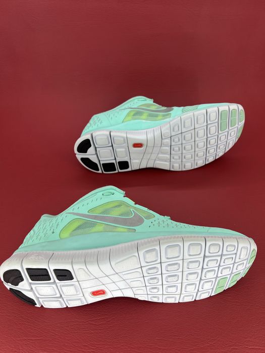 Кросівки 43р. Nike Free Run+.  М'ятного кольору Уні секс