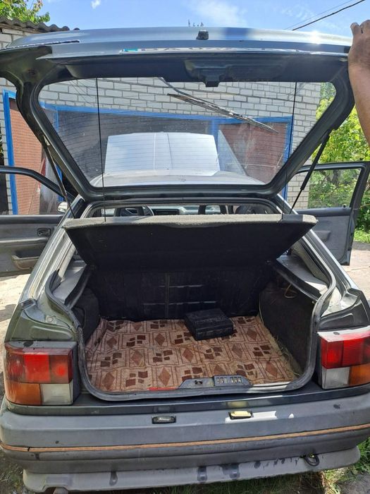 Авто Renault 19  1989р випуску