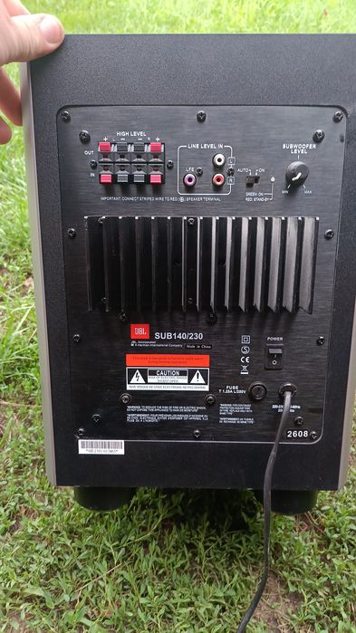 Głośnik JBL  SUB 140/230