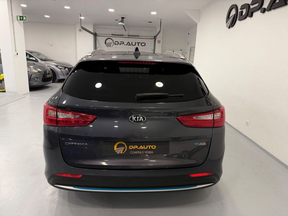 Kia Optima SW 2.0 CVVT PHEV