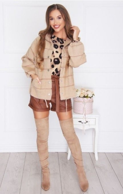 Piekna bezowa alpaka z kapturem 38 40 kurtka plaszcz jesienny welna 36