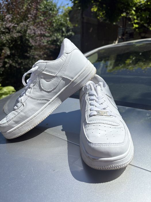 Кросівки Nike, б/в, хороша ціна, відмінний стан