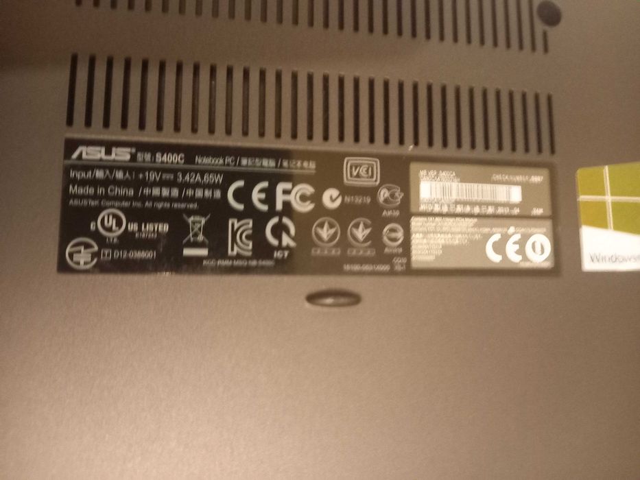 Portátil Asus Avariado