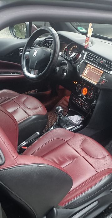 Citroen DS3 1.6 THP. Rok 2010.