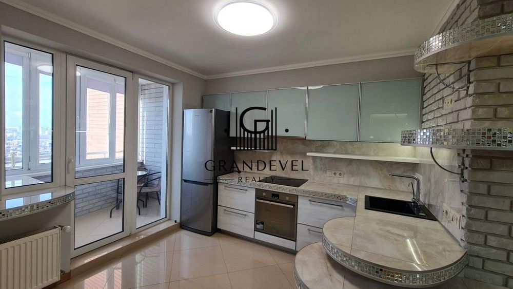 Продаж кв вул. Героїв полку «Азов» 8 , Оболонь, Київ