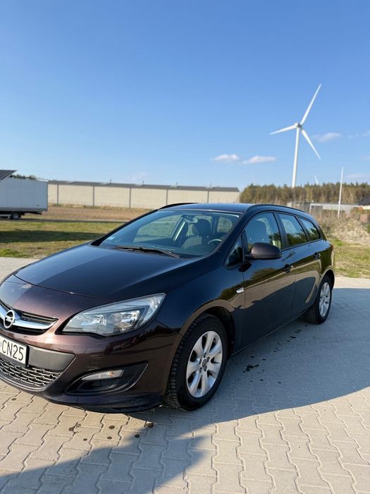 Opel Astra J Sport Tourer 2015 r