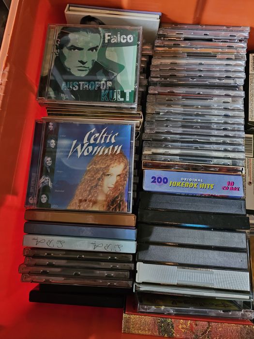 CD e Alguns DVD em ótimo estado