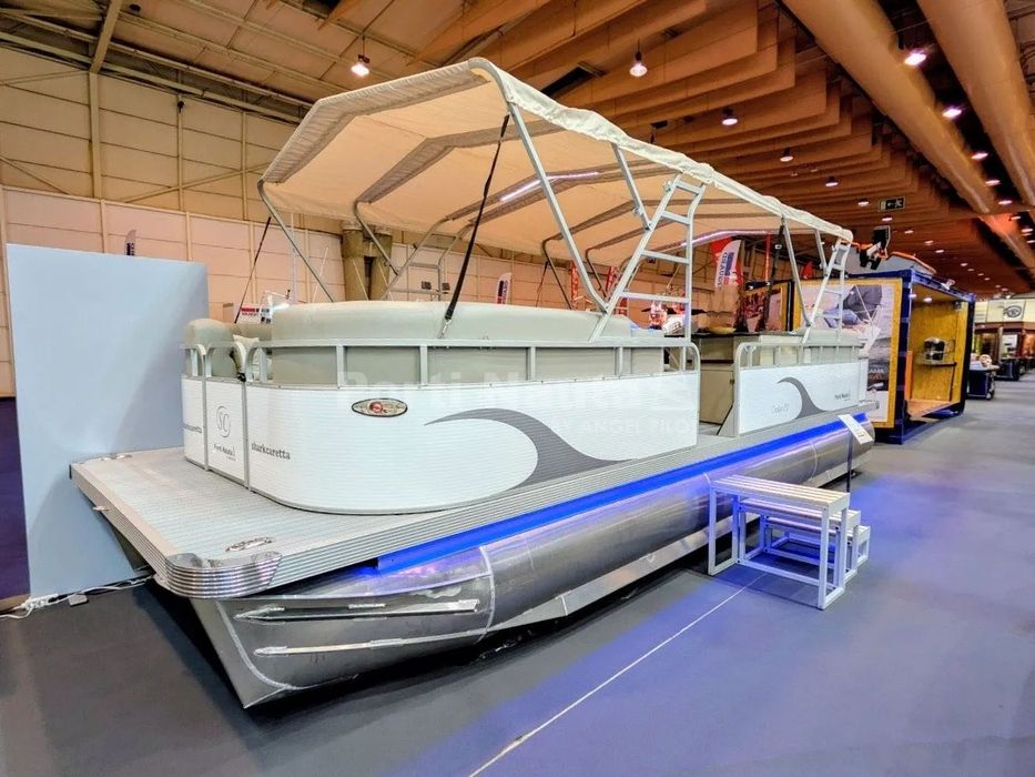 Outra não listada Shark Caretta C-8