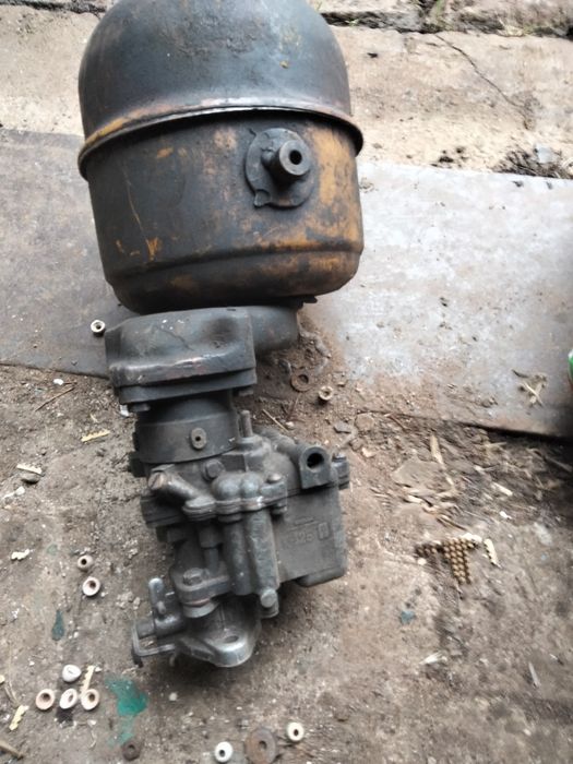 Продам карбюратор