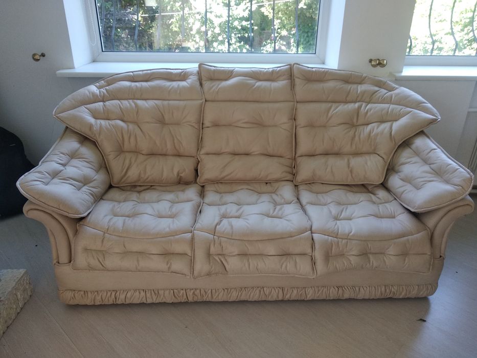 Перетяжка и ремонт мягкой мебели