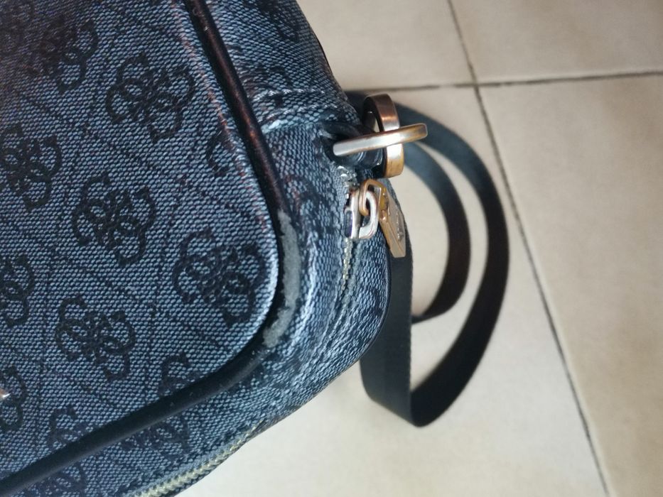 Bolsa tiracolo  Guess