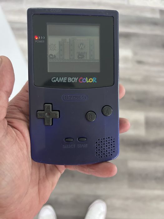 Game Boy Color 1998