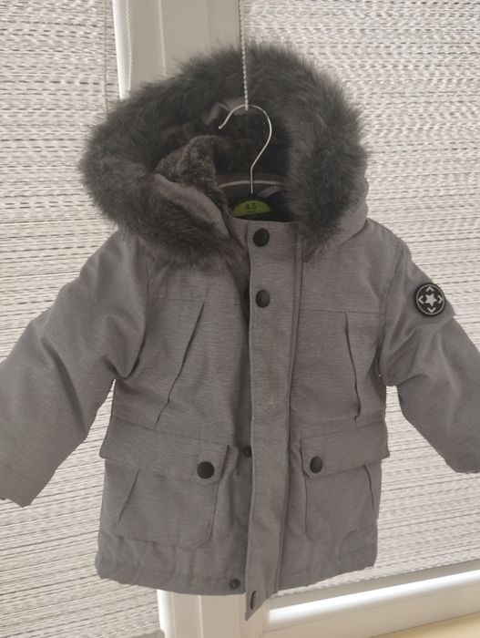 Демісезонна куртка 9-12 міс