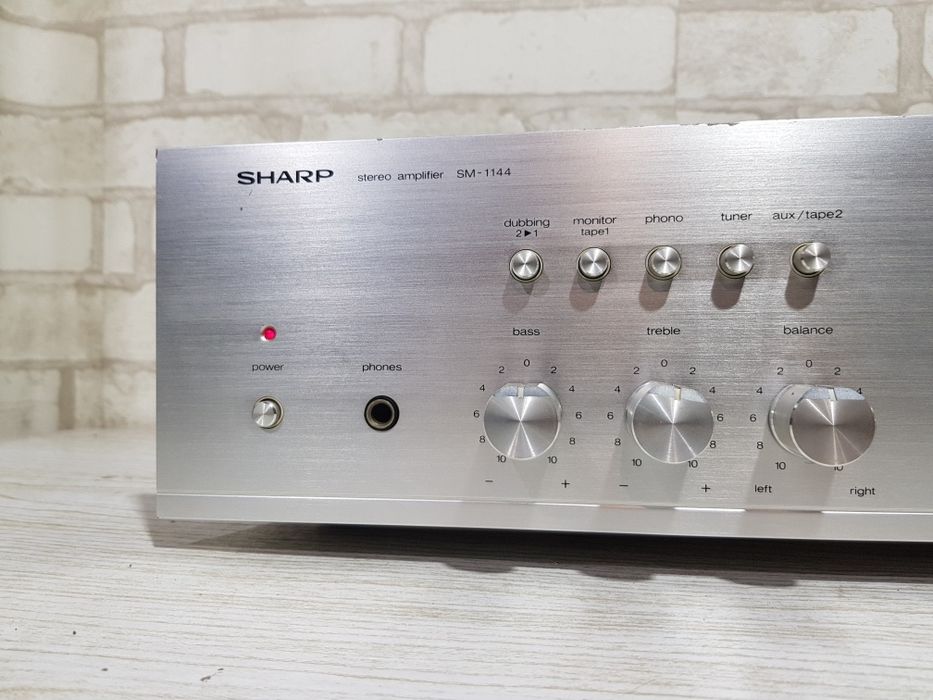 Hi-Fi Стерео підсилювач SHARP SM-1144H, *2x40 Вт, б/у  з Німеччини