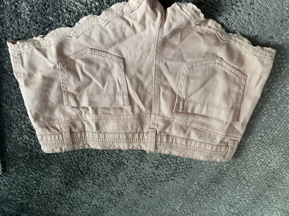 Ktorkie spodenki bershka