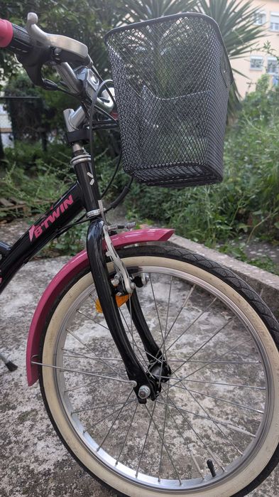 Bicicleta B-Twin Original 500 (Roda 20") + Cesto