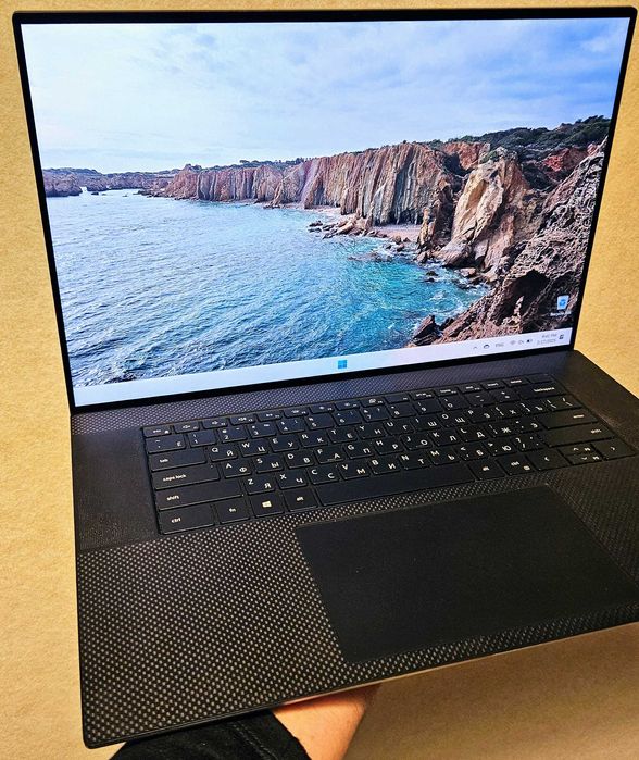 Dell XPS 17 - Core i7 - 64 GB - GeForce RTX 3050 - 17" UHD Touch64751447931778121