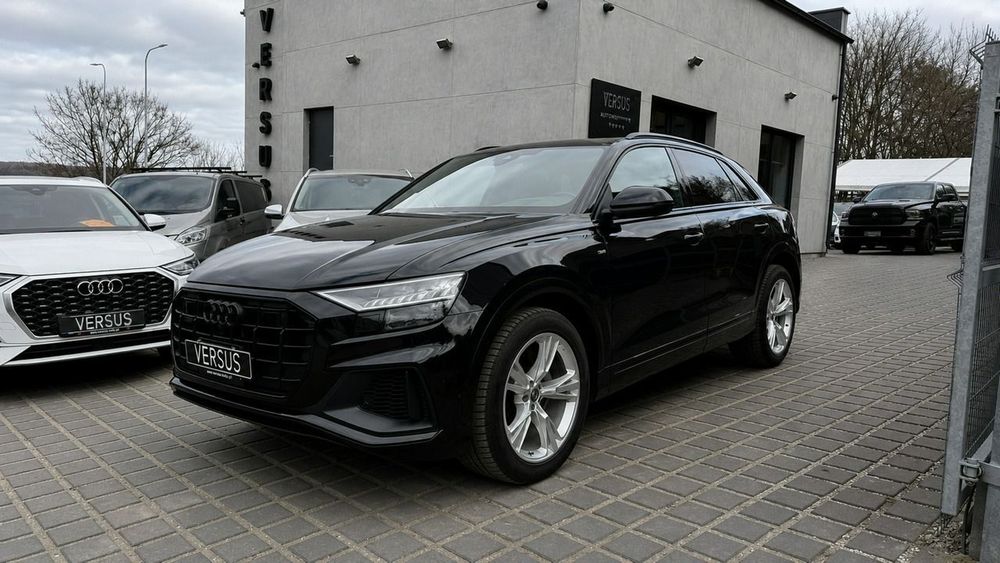 Audi Q8