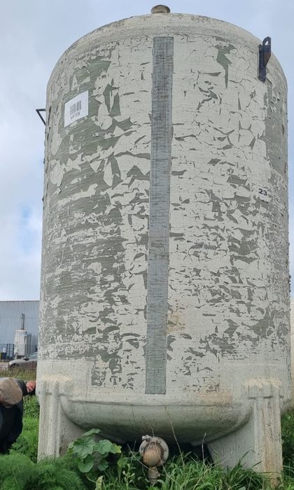Depósitos em fibra de vidro