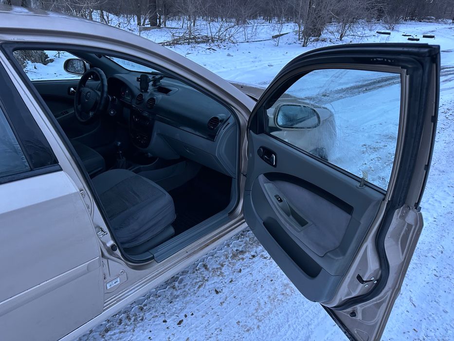 Продам Шевроле Лачетти 1.8 газ/бенз